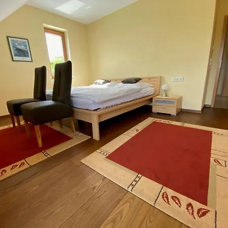 Schlossberg Panoramamoselblick *